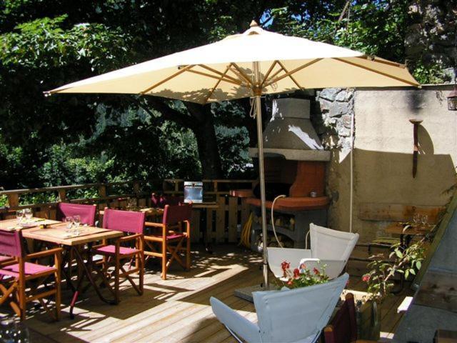 Hotel Des Alpes - Skiers & Bikers Lodge La Grave Bagian luar foto