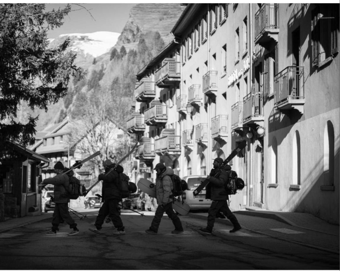 Hotel Des Alpes - Skiers & Bikers Lodge La Grave Bagian luar foto